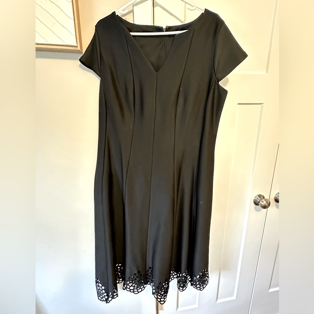 Roz & Ali eyelet dress
